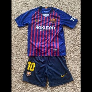 Lionel Messi Jersey and shorts